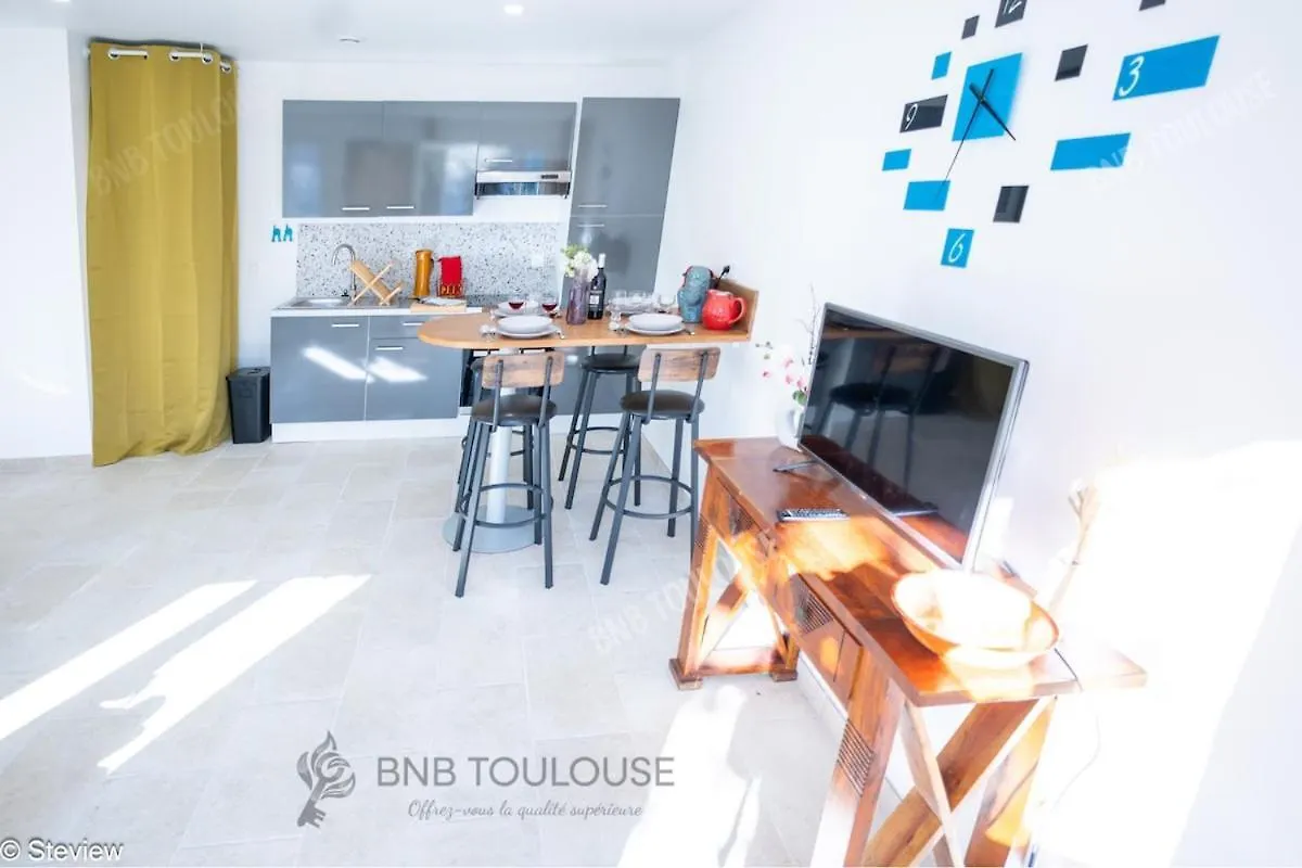Bnb Toulouse - Refuge Urbain - Clim - Terrasse - Parking - Wifi - Proche Transports